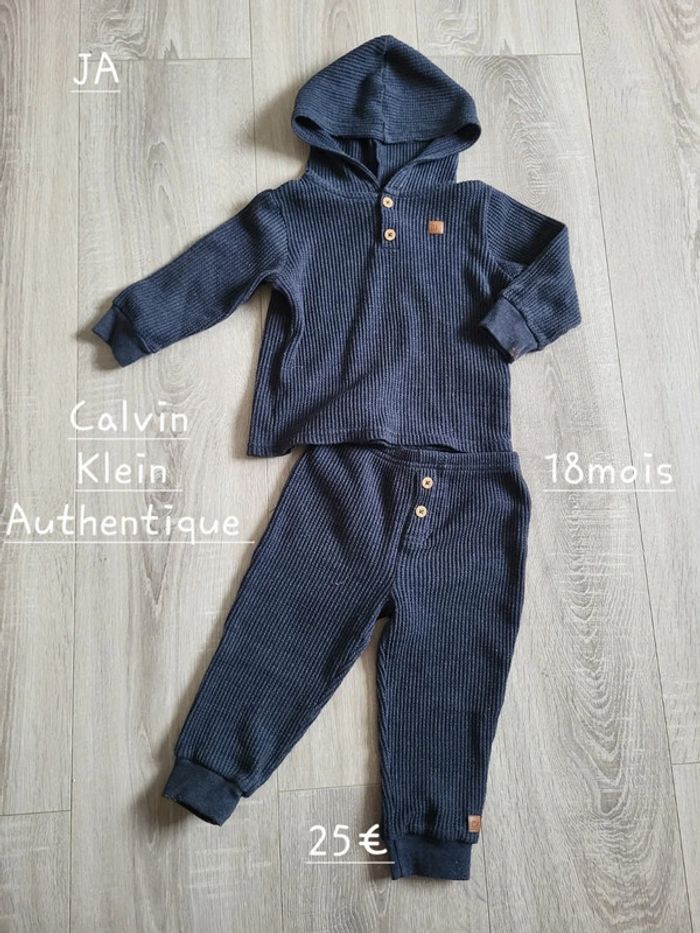 Ensemble Calvin Klein
