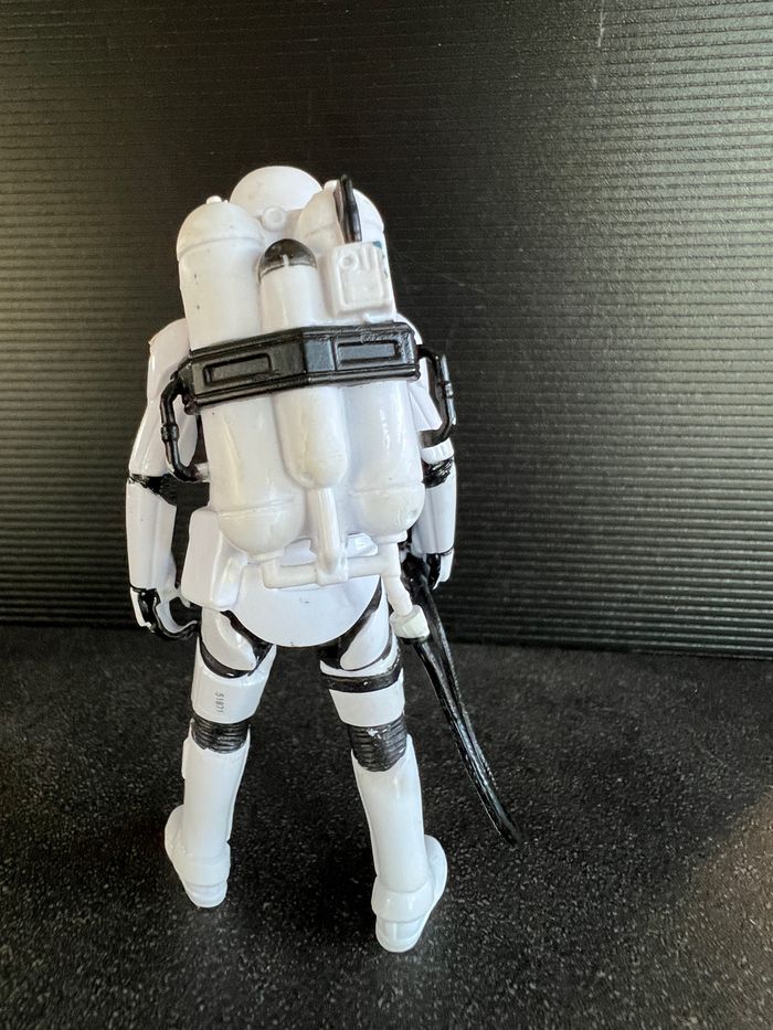 Flametrooper du Premier Ordre - Figurine Star Wars 10cm - photo numéro 5