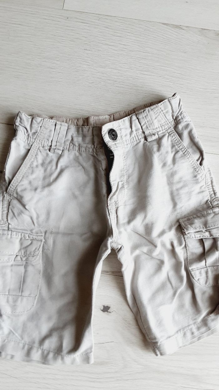 Vêtement garçon short bermuda beige Okaïdi 3 ans - photo numéro 2