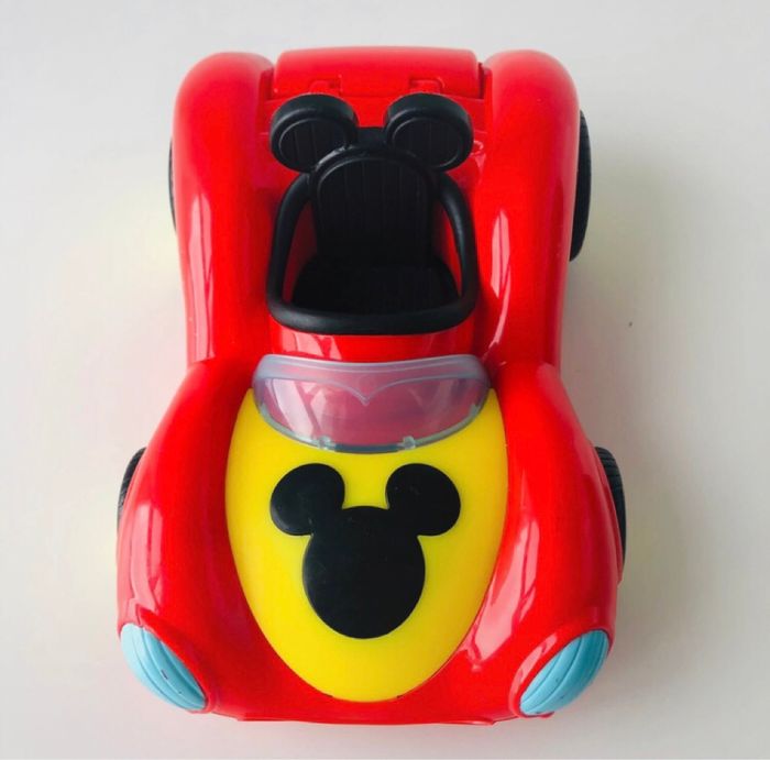 Voiture de Mickey - photo numéro 4