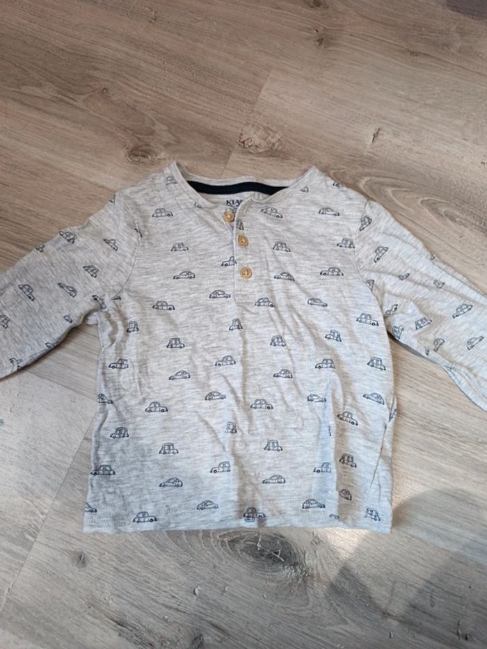 Tee shirt Kiabi 24 mois - photo numéro 2