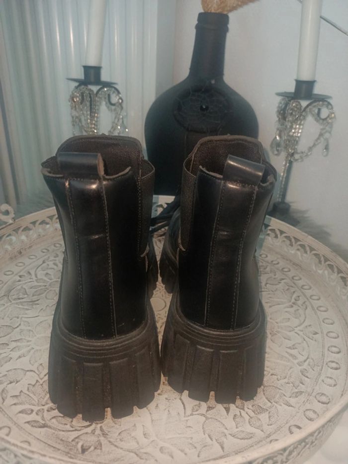 Magnifique paire de boots type Chelsea 38 - photo numéro 4
