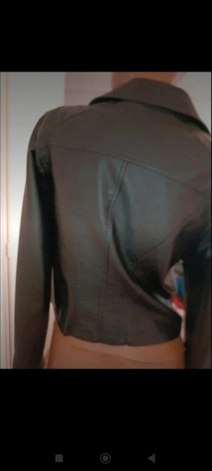 Superbe veste simili cuir S - photo numéro 10