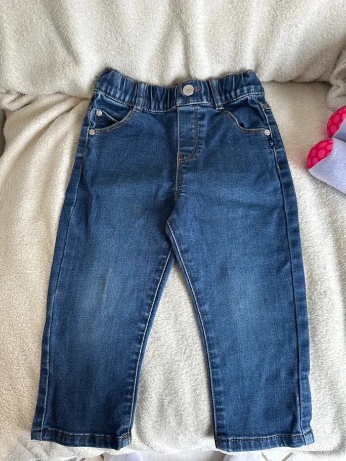 Jeans garçon taille 23 mois