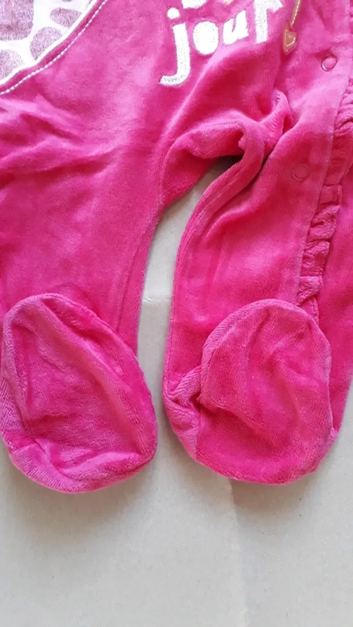 Pyjama / Grenouillère 6 Mois - photo numéro 5
