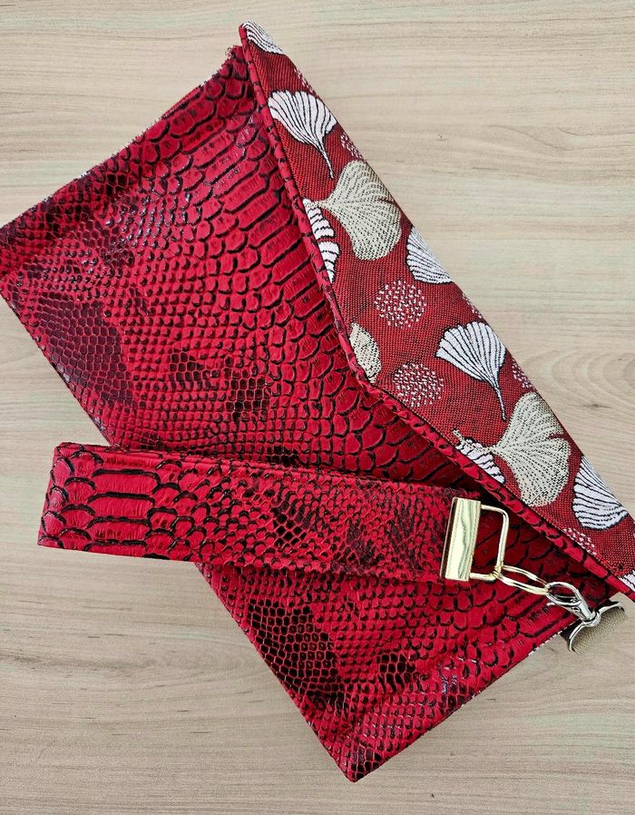 Pochette Jacquard Rouge