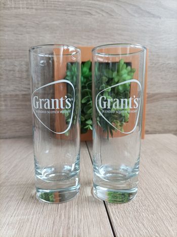 Lot 2 verres grant's 
