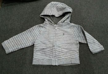 Gilet sweat zippé à capuche - 6 mois