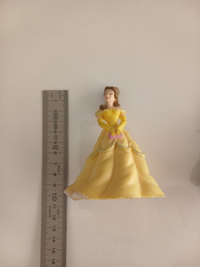 Lot de 2 figurines Princesses Disney (Belle et Cendrillon) - photo numéro 8