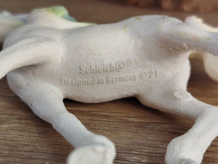 Schleich figurine Animal imaginaire Bayala jeune licorne - photo numéro 5