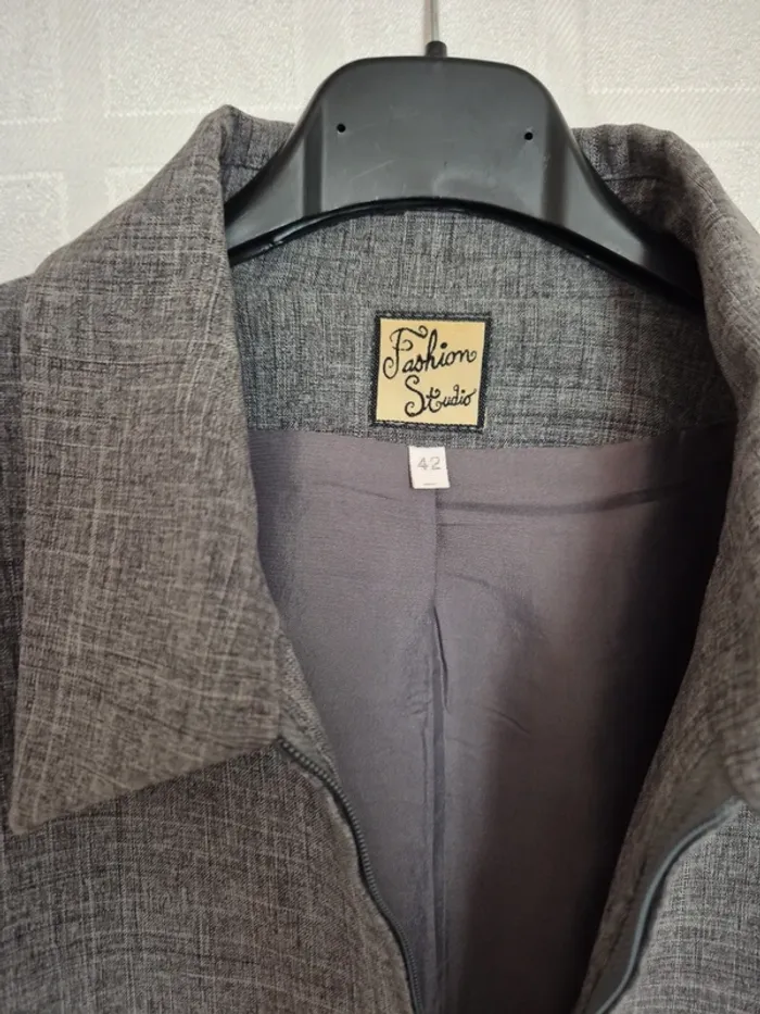 veste ou blazer taille 42 - photo numéro 3