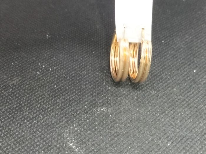 Boucle d'oreille doré anneau double