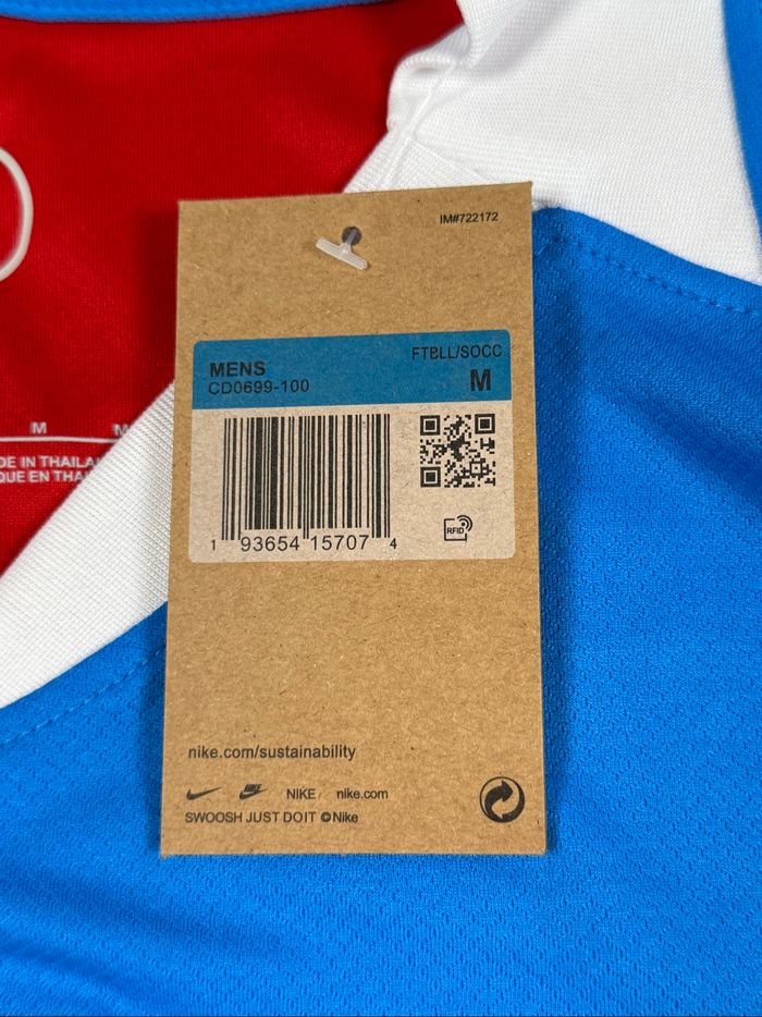 Maillot foot atlhetico Madrid - photo numéro 10