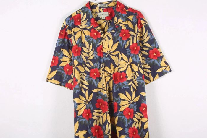 Superbe chemisette en coton (52%) et rayonne motif fleurs d'hibiscus (#240287) - photo numéro 6