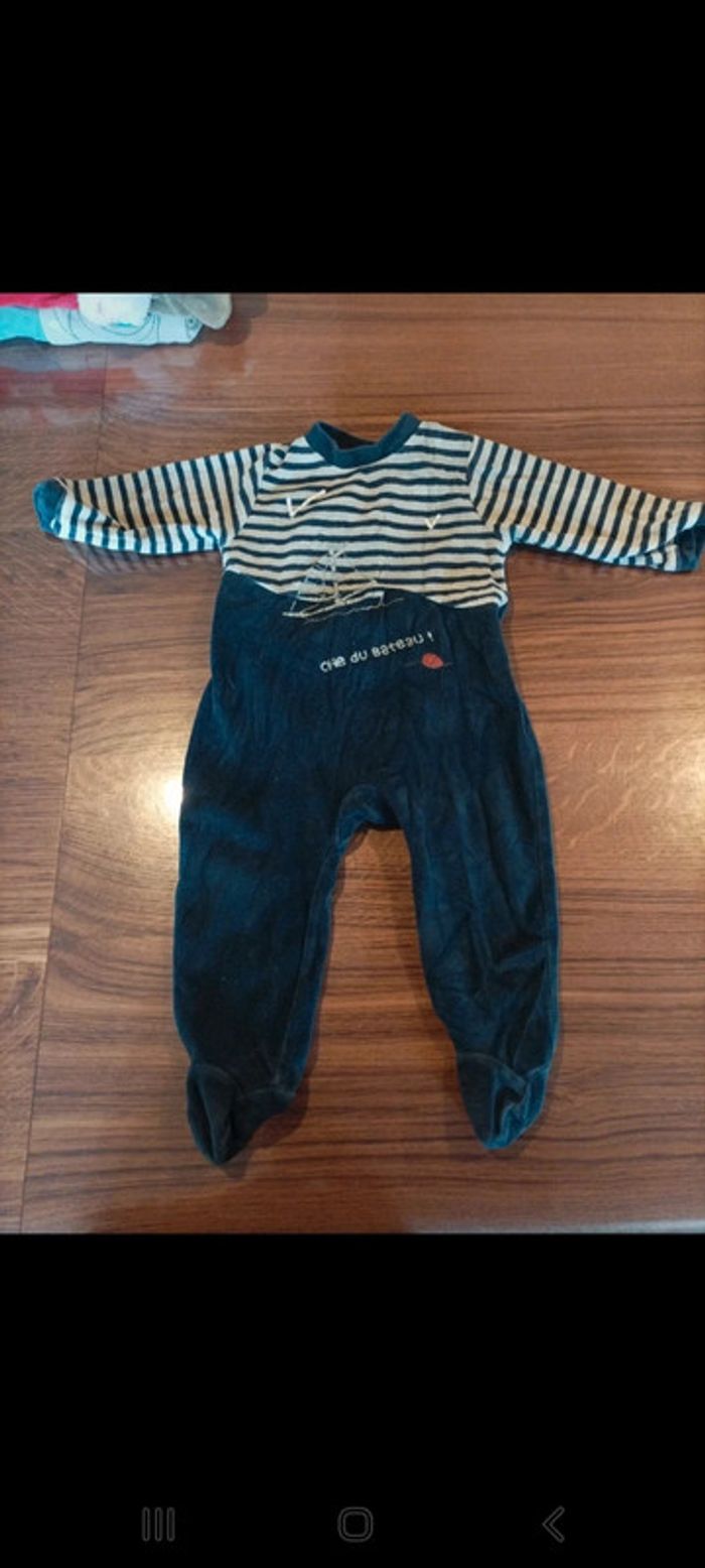 Lot de 5 pyjamas garçon 18 mois - photo numéro 8