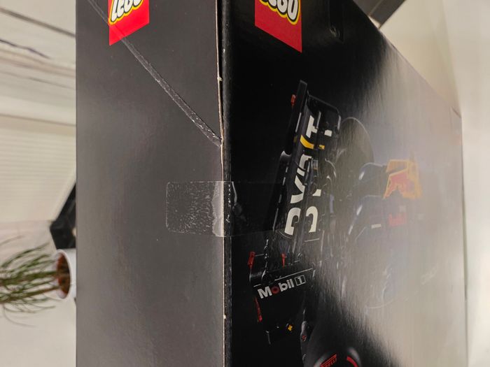 LEGO Technic 42206 – Red Bull Racing RB20 F1 – Neuf - photo numéro 4