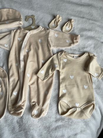 Ensemble cœur beige