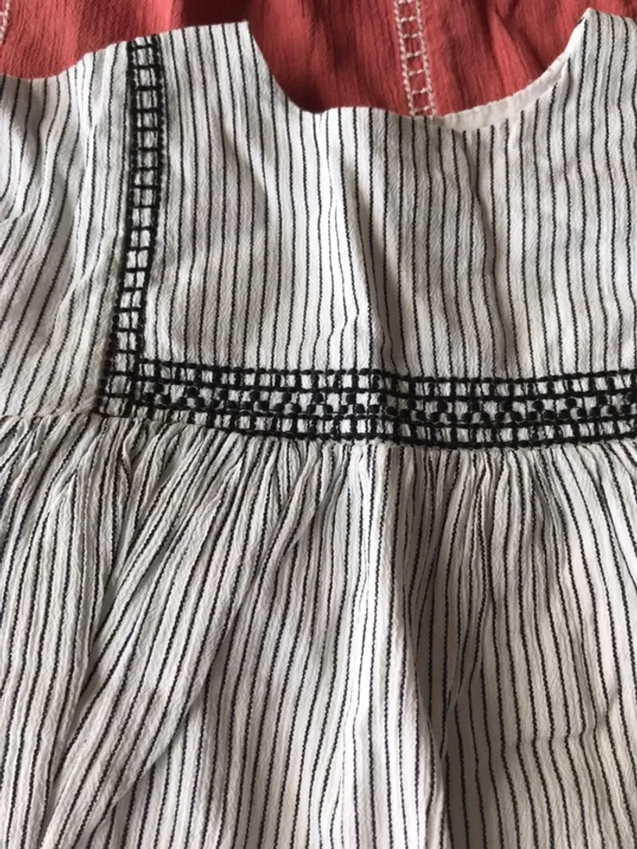 Lot de 2 robes - photo numéro 2