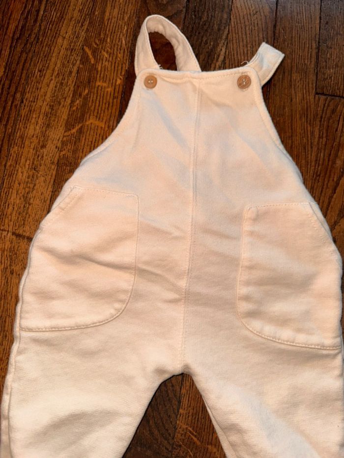 Salopette Zara matière sweat 6 mois - photo numéro 2
