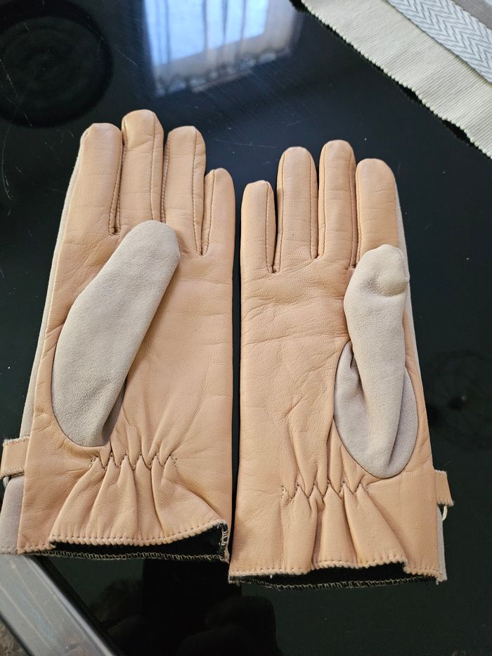 Gants  neuf en cuir de chèvre - photo numéro 2
