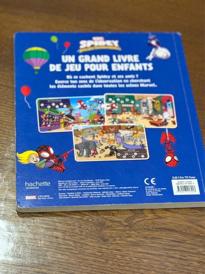 Livre spidey - photo numéro 4