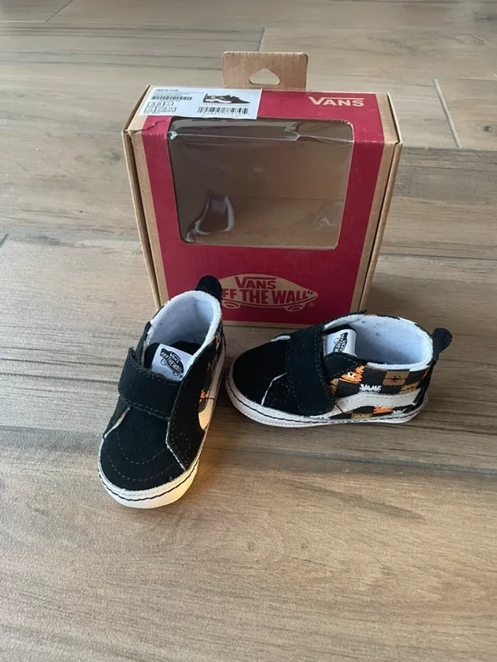 Baskets - Chaussons Vans size 3 (3-6 mois) - photo numéro 2