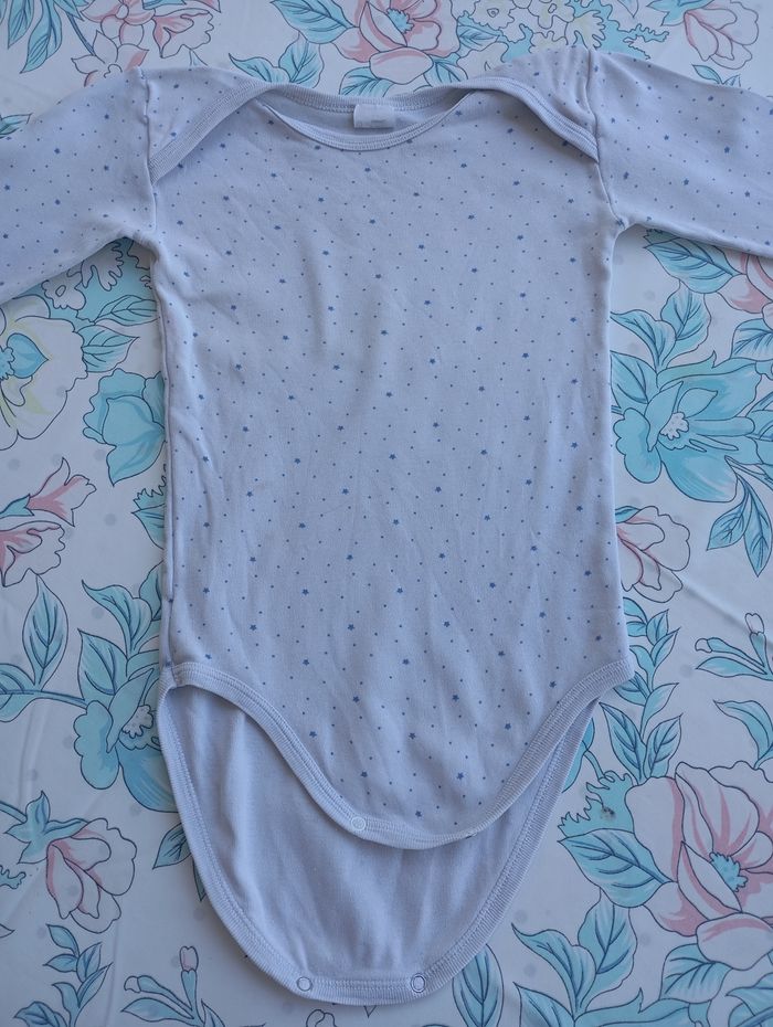 Lot de 4 bodies Absorba 3 ans - photo numéro 4