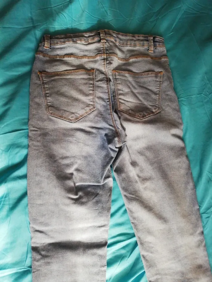 Jeans skinny ado. - photo numéro 3