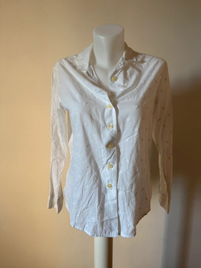Blouse blanche en très bon état taille 1 Claudie pierlot