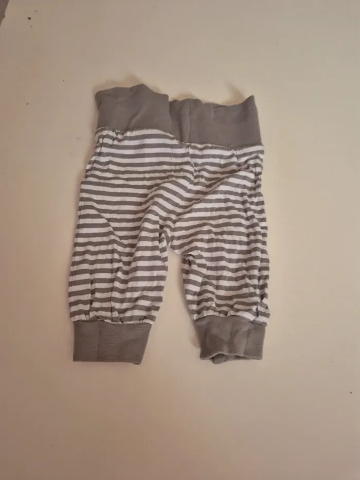 Pantalon maman 3 mois - photo numéro 3