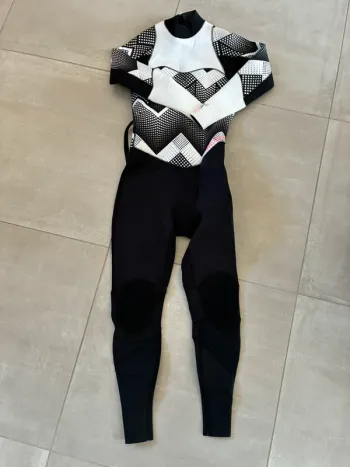 Combinaison de surf roxy