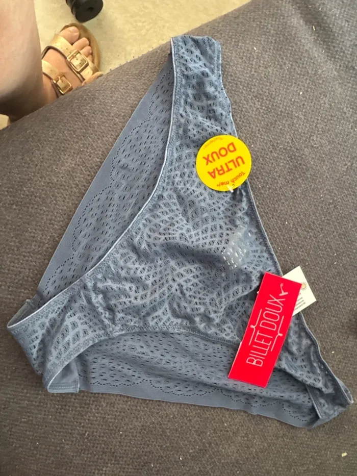 💙 Culotte Billet Doux - Taille 46/48 - Neuve avec étiquettes - photo numéro 2