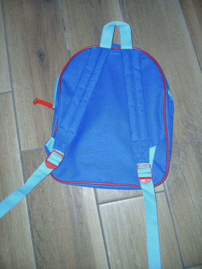 Sac à dos - photo numéro 2
