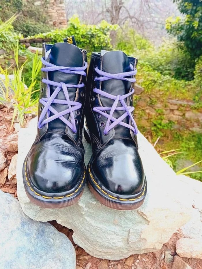 Dr. Martens made in England 🇬🇧 vintage lacet violet pentagramme uk5 38