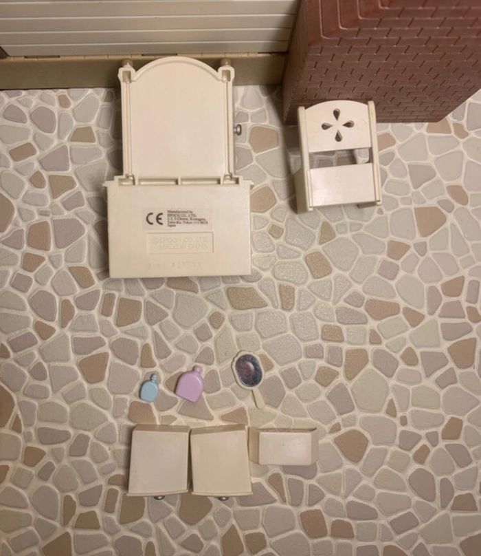 Coiffeuse sister’s  bedroom vintage sylvanian families - photo numéro 4