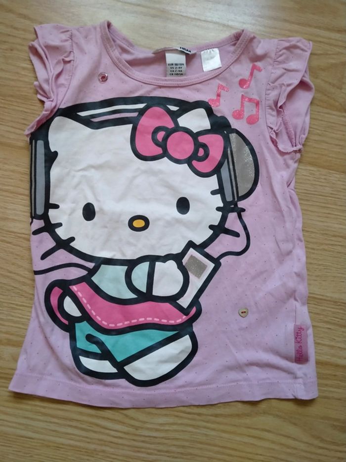 Tee shirt rose. Filles. Hello Kitty. Taille 2 4 ans - photo numéro 2