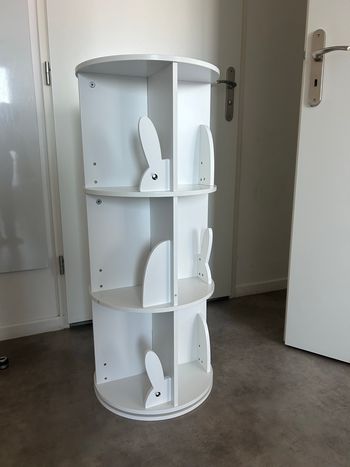 Meuble pour enfant  rotative 