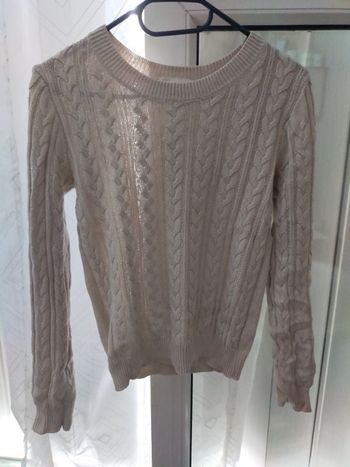 Pull beige léger