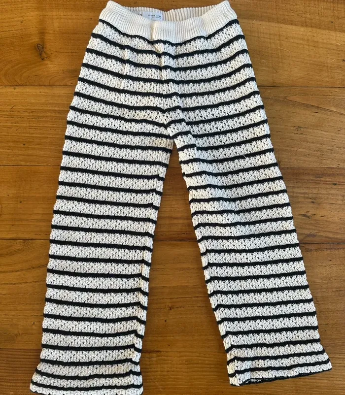 Pantalon crème et noir à rayures