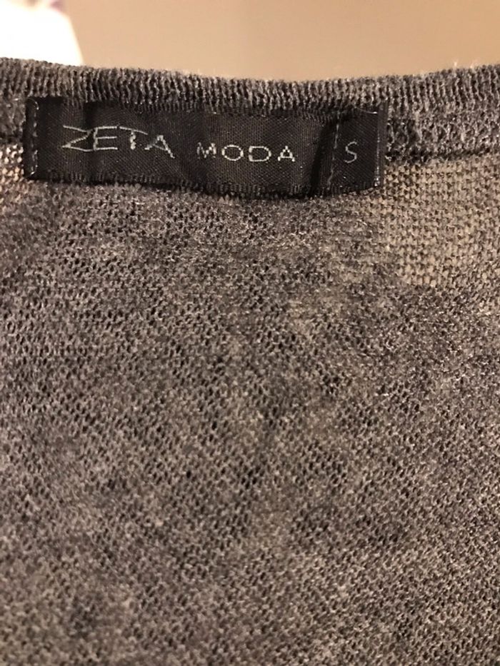 Pull gris - photo numéro 3