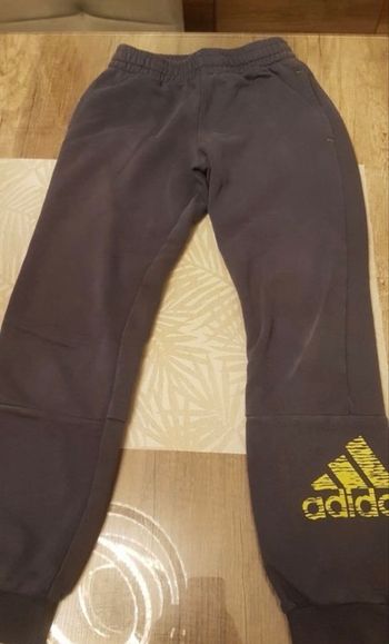 Lot 2  jogging adidas 