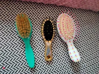 Lot de brosses à cheveux
