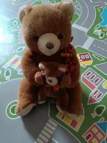 peluche ours maman et son bébé