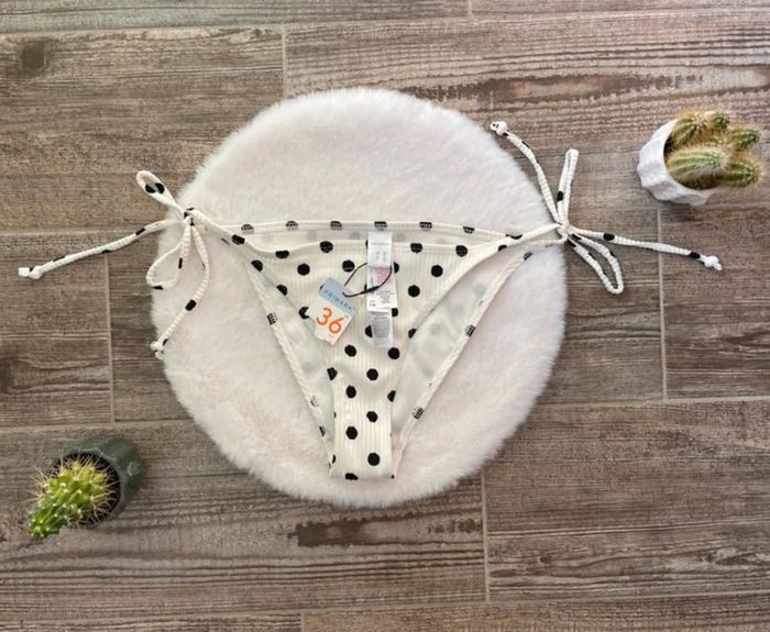 Bikini à pois neuf - photo numéro 4