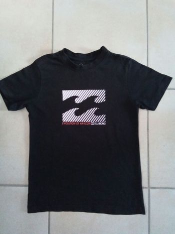 T-shirt Billabong taille 10 ans
