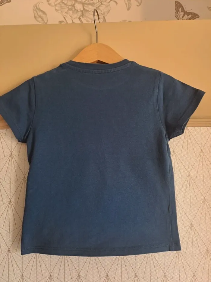 T-shirt bleu garçon comme neuf Obaïbi 23 mois - photo numéro 9