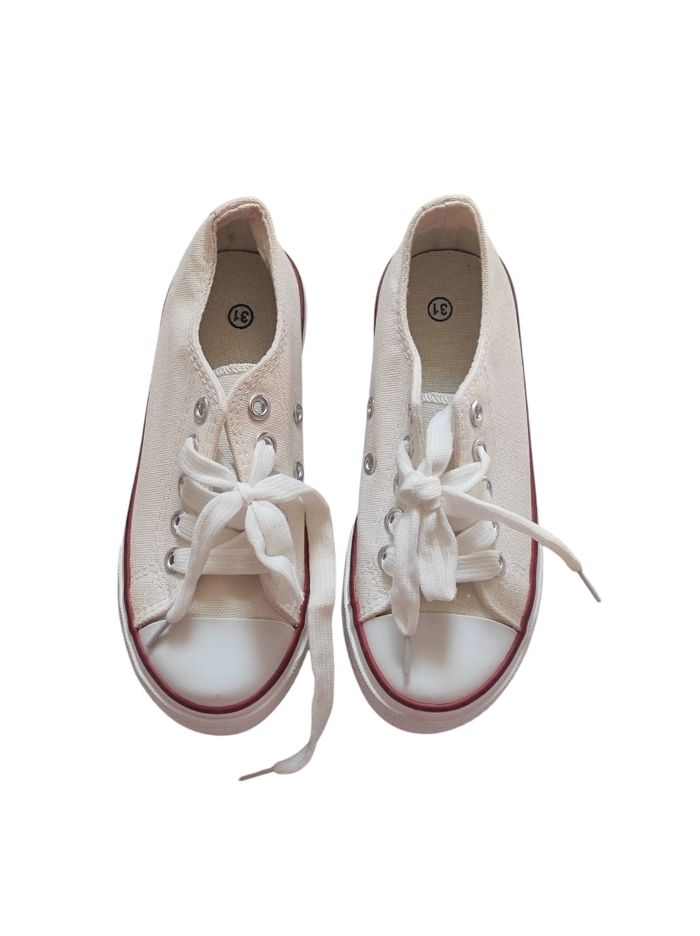 Chaussures en toile taille 31