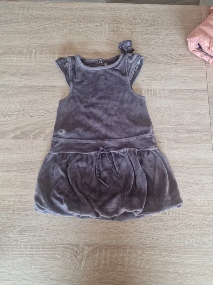 Lot robes hivers 24 mois - photo numéro 4