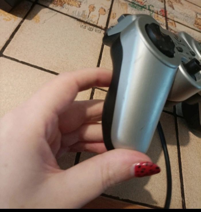 🎮 Manette USB – HS (ne fonctionne pas) - photo numéro 5