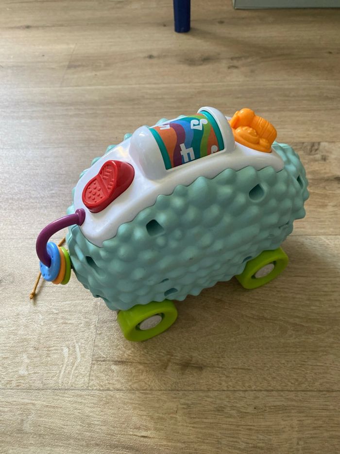 Hérisson à tirer Fisher price - photo numéro 7
